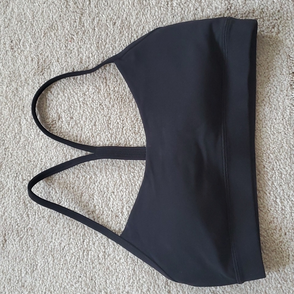 Black Lululemon bra